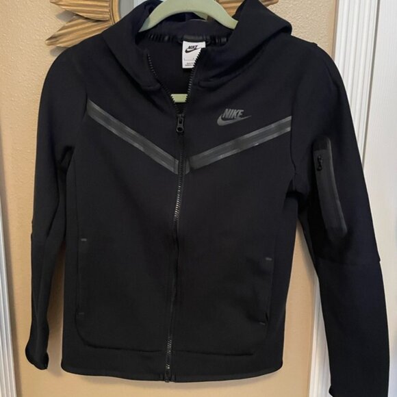 Nike Boys Tech Sportswear Full Zip Hooded Black Jacket L - Picture 2 of 13